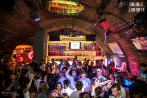 Where to party while in prague, including bars and clubs to go to while in Prague.