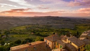 Cheap and easy trip ideas while studying abroad in Florence - visit the Tuscan countryside.