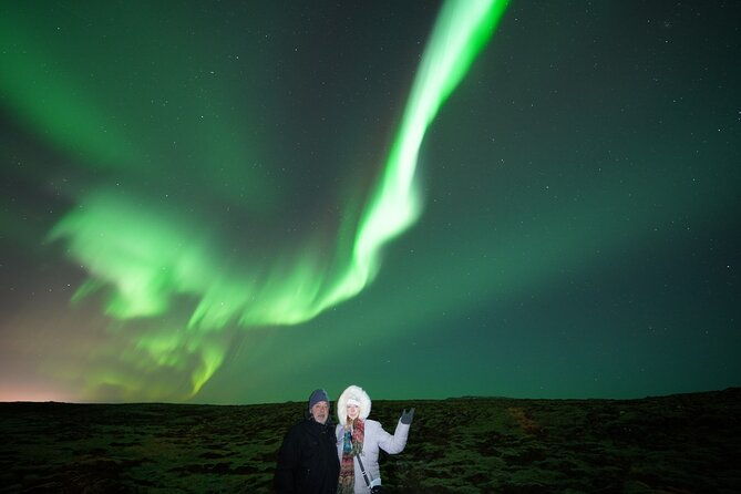 1-northern-lights-tour-in-iceland-from-reykjavik-with-pro-photos