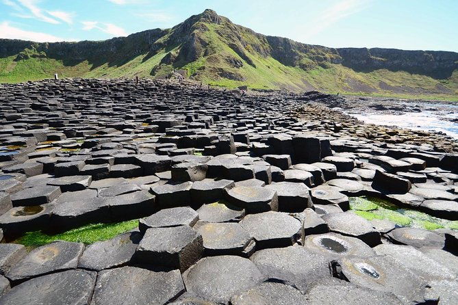 dublin-to-belfast-titanic-dunluce-castle-giants-causeway