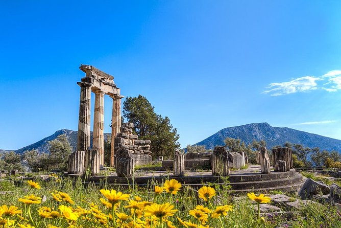 historical-delphi-one-day-tour-with-arachova-stop-expert-guide