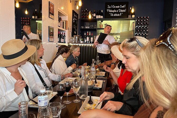 montmartre-hill-french-gourmet-food-and-wine-tasting-walking-tour