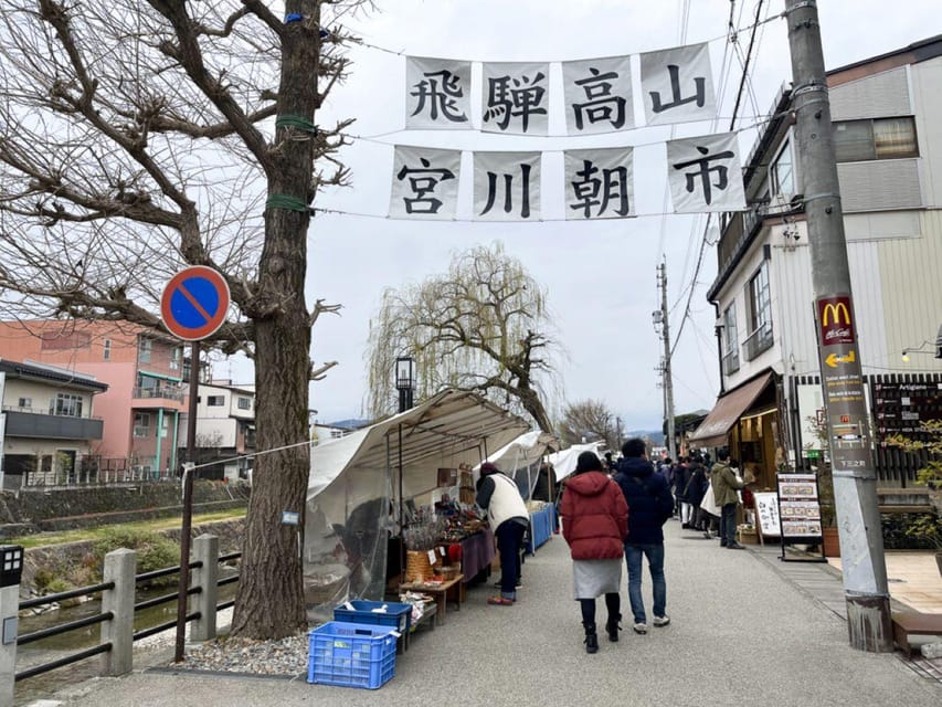 nagoya-hida-takayama-and-gassho-zukuri-village-day-tour