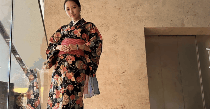 short-trip-with-3-minute-kimono-dressing-ebisu-night-tour
