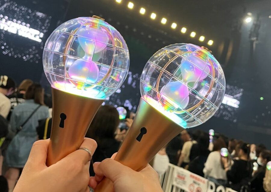 tokyo-1-hour-shinokubo-k-star-goods-shopping