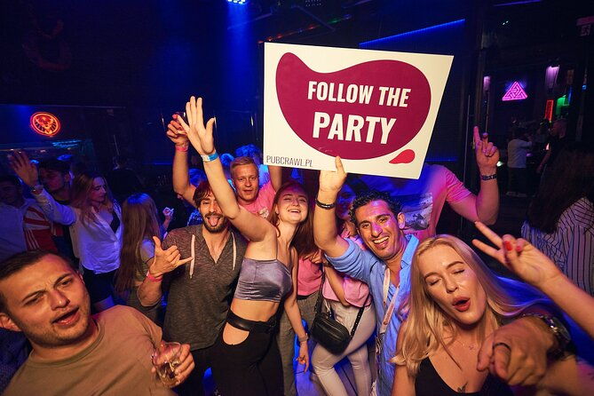 1-pub-crawl-warsaw-with-premium-open-bar
