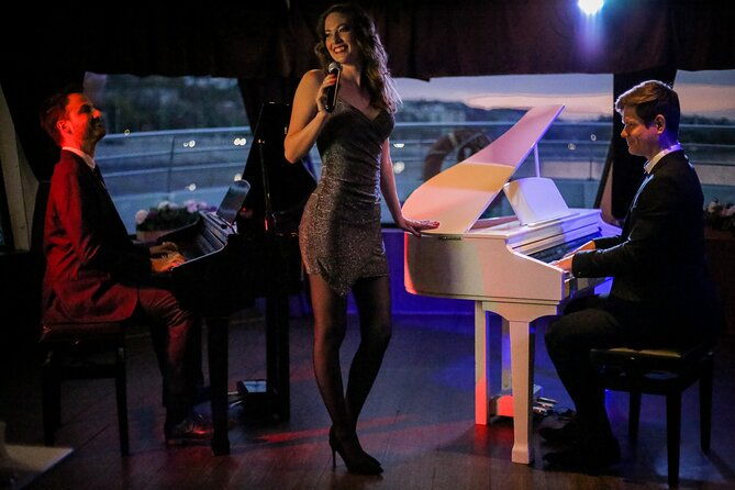 4-course-dinner-cruise-with-piano-show