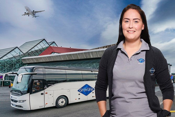 airport-express-shared-departure-transfer-from-reykjavik-hotels-to-keflavik-airport