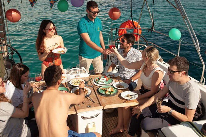 athens-half-day-morning-sailing-cruise-with-greek-gastronomy