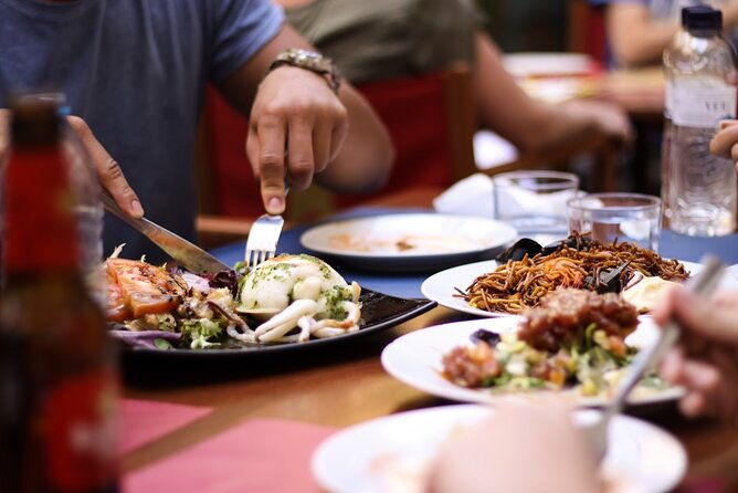 barcelona-walking-food-tour-with-secret-food-tours