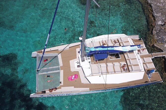 blue-lagoon-beaches-and-bays-catamaran-sailing-tour