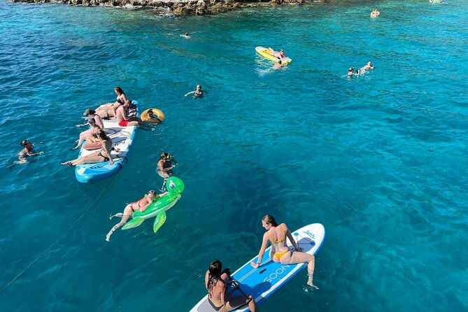 blue-lagoon-shipwreck-solta-cruise-with-lunch-unlimited-drinks-from-split