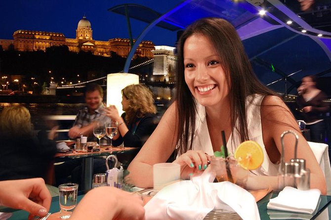 budapest-danube-river-candlelit-dinner-cruise-with-live-music