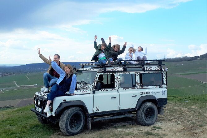 champagne-tasting-panoramic-walk-in-the-vineyards