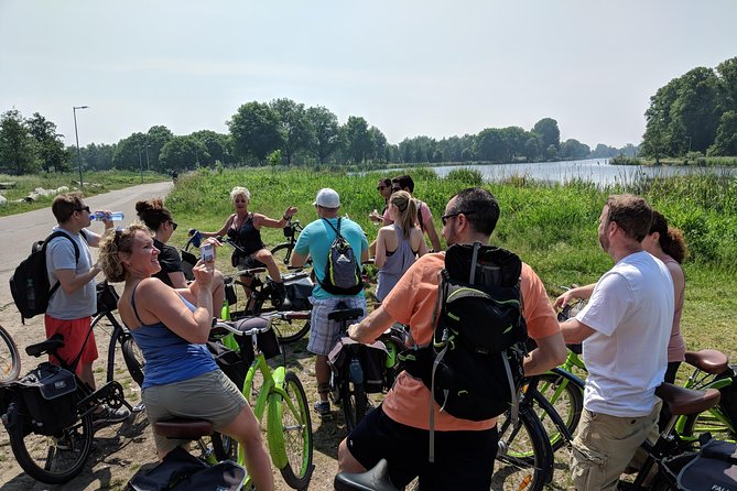 countryside-bike-tour-from-amsterdam-a-windmill-and-dutch-cheese