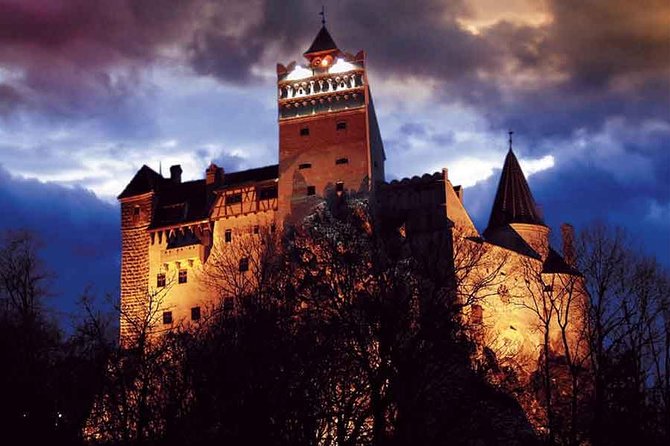 draculas-castle-peles-castle-and-brasov-day-trip-from-bucharest