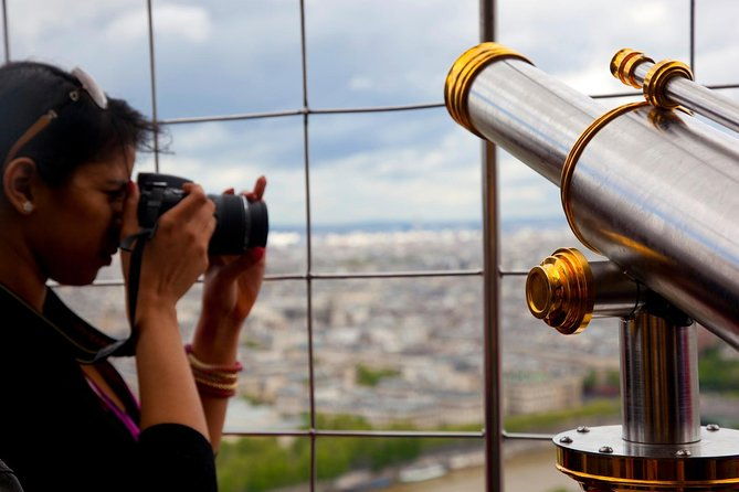 eiffel-tower-elevator-tour-with-optional-summit-cruise-access