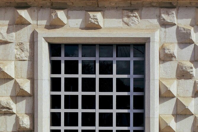 historical-walking-tour-of-lisbon