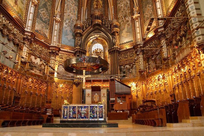 montserrat-tour-rack-railway-museum-moreneta-licor-tasting