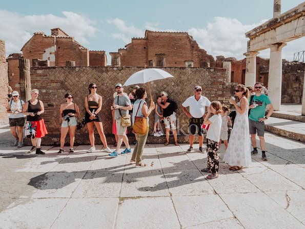 pompeii-small-group-tour-with-an-archaeologist