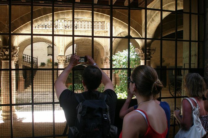 private-tour-palma-de-mallorca-old-town