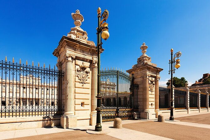 royal-palace-of-madrid-skip-the-line-guided-tour