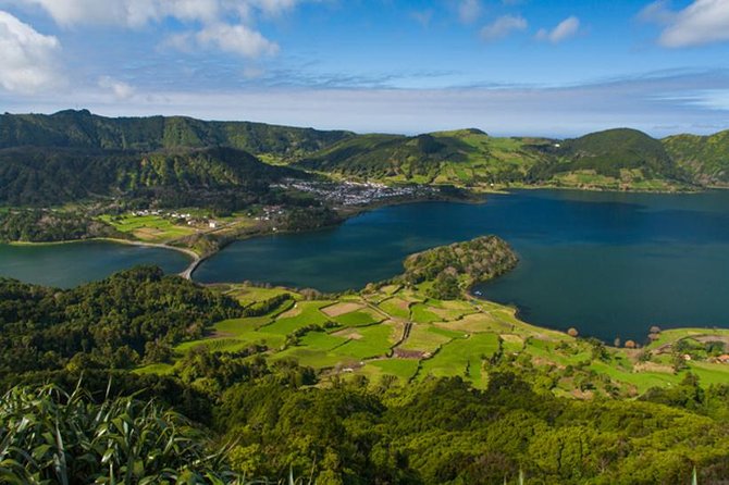 sao-miguel-west-full-day-tour-with-sete-cidades-including-lunch
