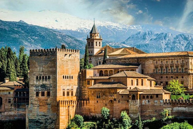 seville-private-transfer-to-granada-with-a-visit-to-ronda