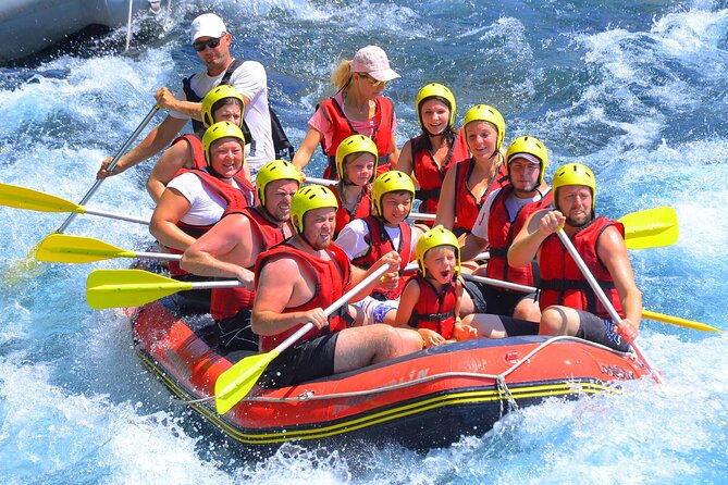 side-whitewater-rafting-fun-at-koprulu-canyon