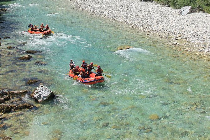 whitewater-rafting-on-soca-river-slovenia