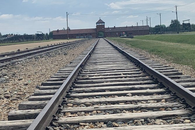 auschwitz-birkenau-guided-tour-from-krakow-with-a-private-transport
