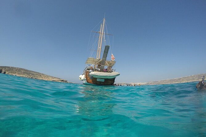 blue-lagoon-full-day-three-island-cruise-malta-gozo-and-comino