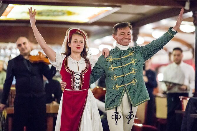 budapest-danube-cruise-with-buffet-dinner-performances-and-music