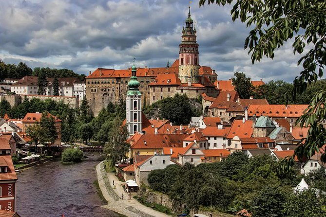 cesky-krumlov-full-day-tour-from-prague-and-back