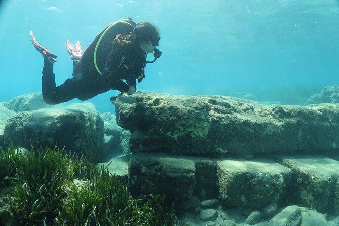 discover-scuba-diving-amathountas-ancient-port