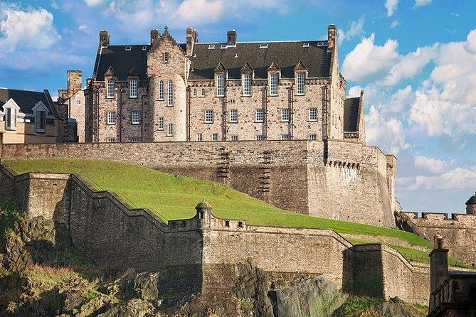 edinburgh-skip-the-ticket-line-castle-walking-tour
