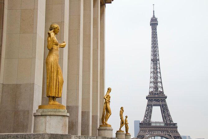 eiffel-tower-reserved-access-summit-or-2nd-floor-guided-by-lift-2