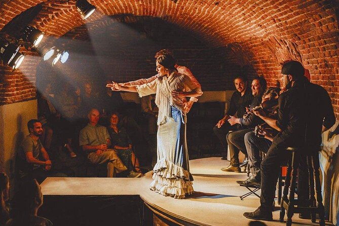 essential-flamenco-pure-flamenco-show-in-the-heart-of-madrid