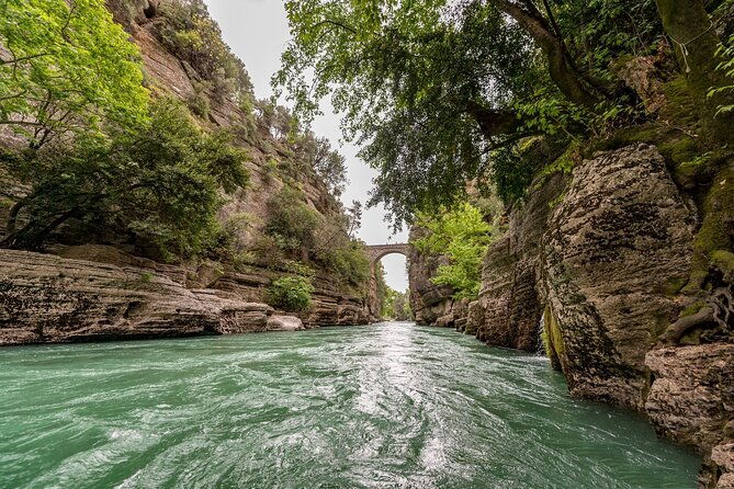 family-rafting-trip-at-koprulu-canyon-from-antalya