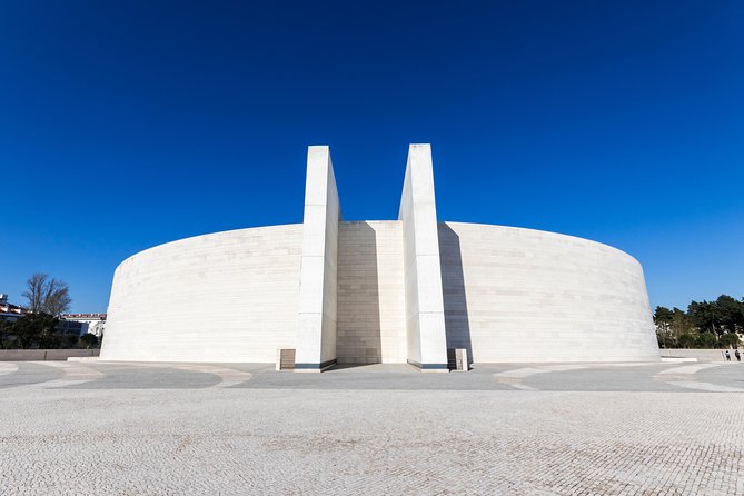 fatima-half-day-private-tour-lisbon-w-optional-candle-procession