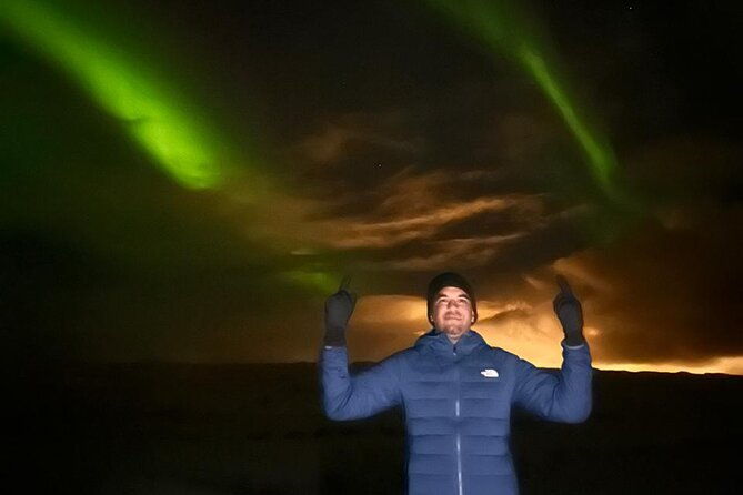 northern-lights-guided-tour-with-professional-photos