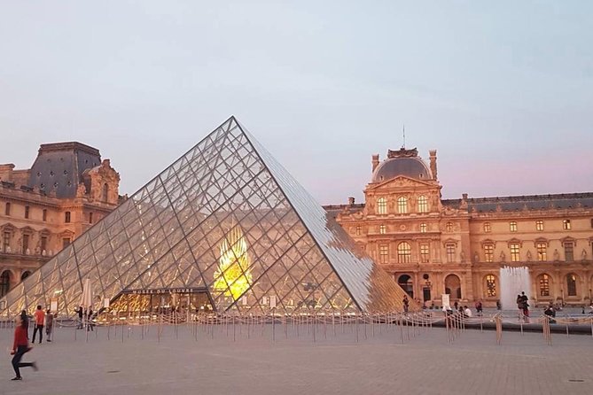 paris-top-sights-half-day-walking-tour-with-a-fun-guide