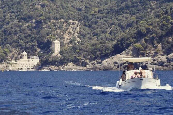 private-boat-tour-in-the-tigullio-and-in-the-portofino-area