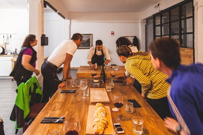 private-workshop-preparation-of-pintxos-with-lunch-in-bilbao