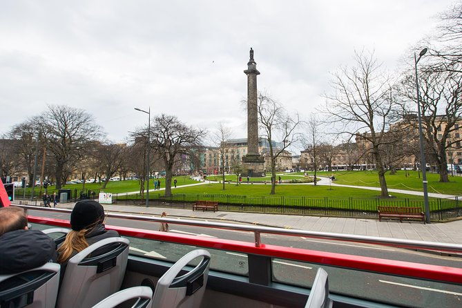 royal-edinburgh-ticket-hop-on-hop-off-and-attraction-admissions