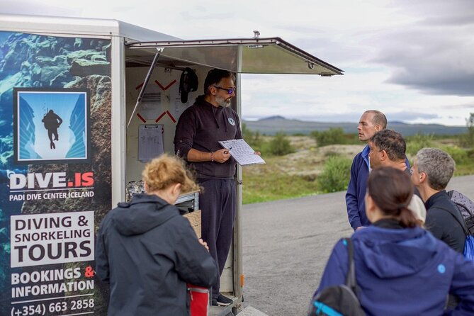 silfra-diving-between-tectonic-plates-and-pick-up-from-reykjavik