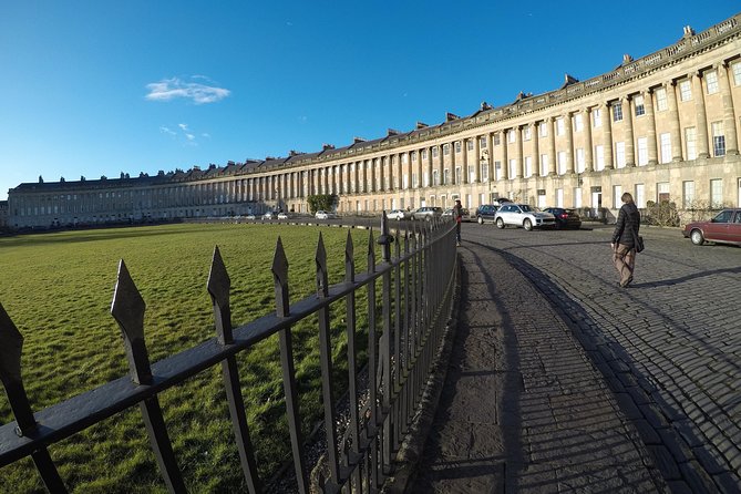 stonehenge-and-bath-tour-from-london