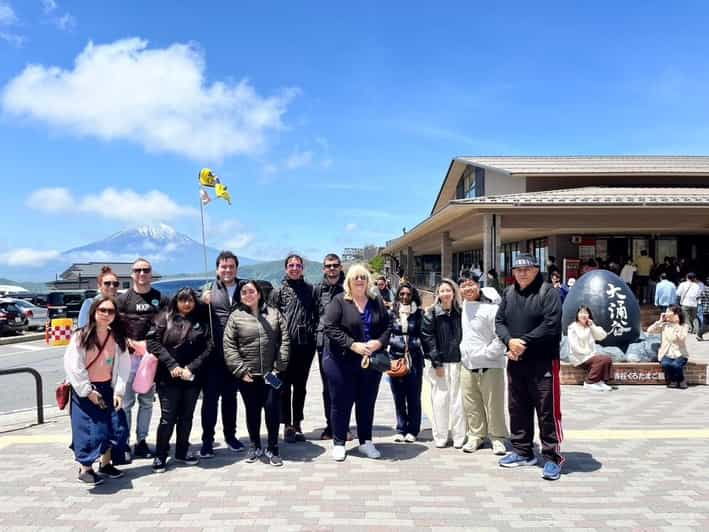tokyo-hakone-fuji-day-tour-w-cruise-cable-car-volcano