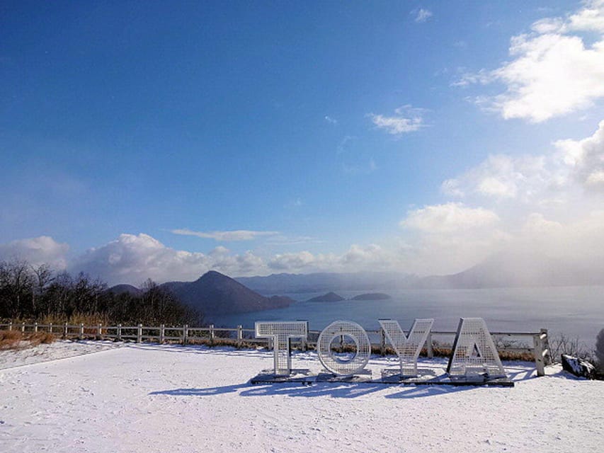 winter-hokkaido-day-tour-sapporo-to-noboribetsu-lake-toya