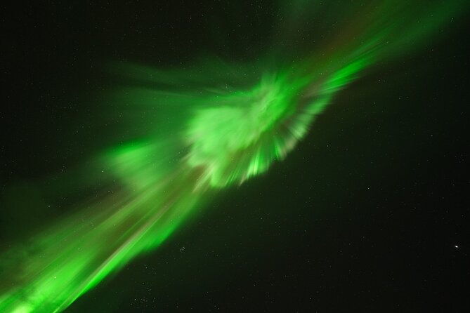 1-northern-lights-tour-in-iceland-from-reykjavik-with-pro-photos